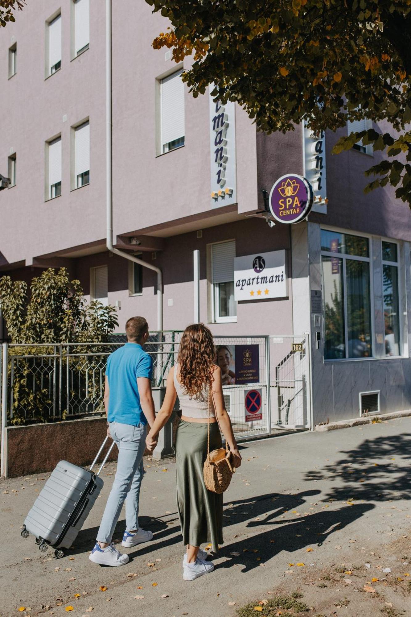 As Apartmani Пирот Экстерьер фото